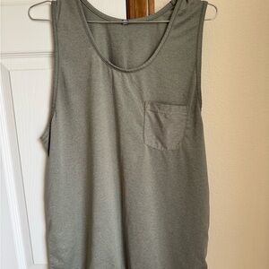 Vuori green tradewind tank top